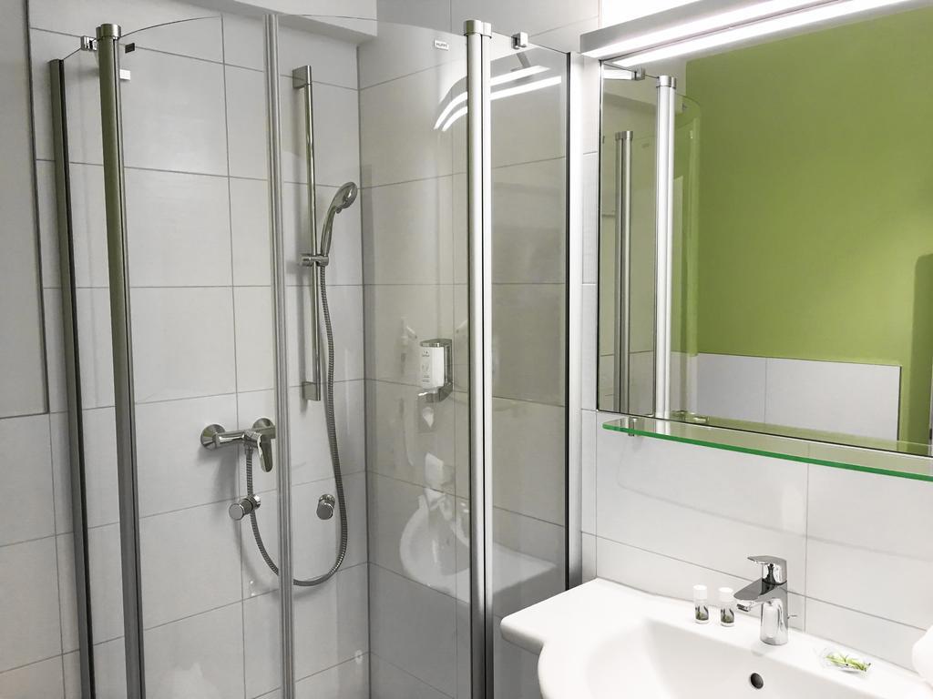 Susewind Hotell Rostock Eksteriør bilde